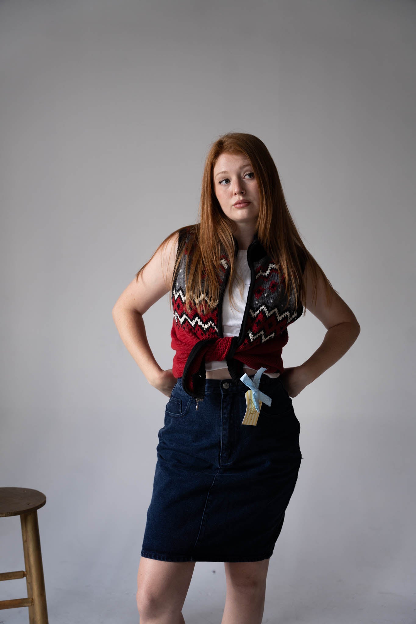 Full Length Zip Sleeveless Sweater